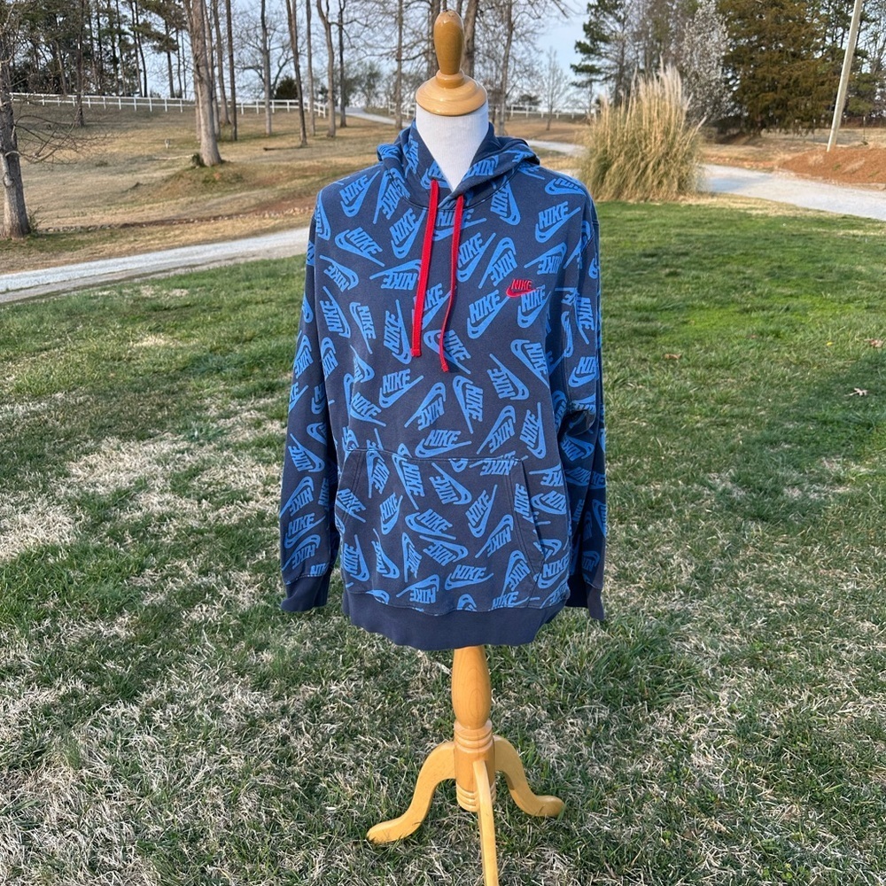 Nike Blue and Red Graphic Sweatshirt